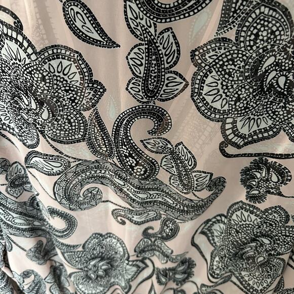 Boston Proper NWOT Sheer Pink Black White Blouse absolutely Gorgeous Size Small - Picture 3 of 6